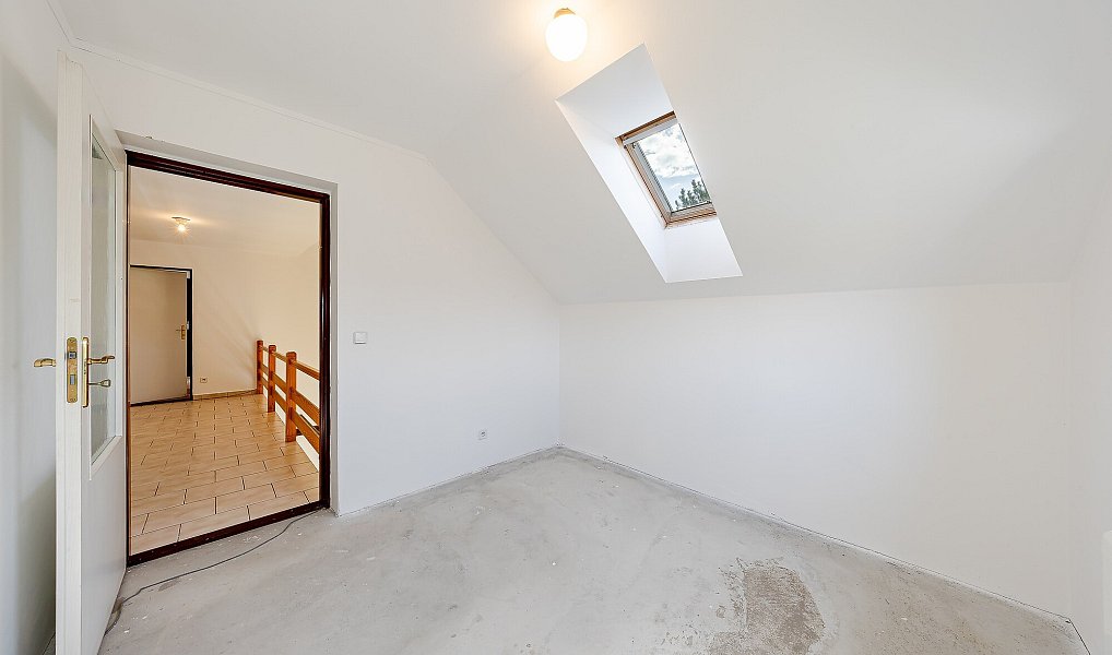 Prodej domu 184 m² s pozemkem 1 027 m², Uherské Hradiště – náhled fotky 33