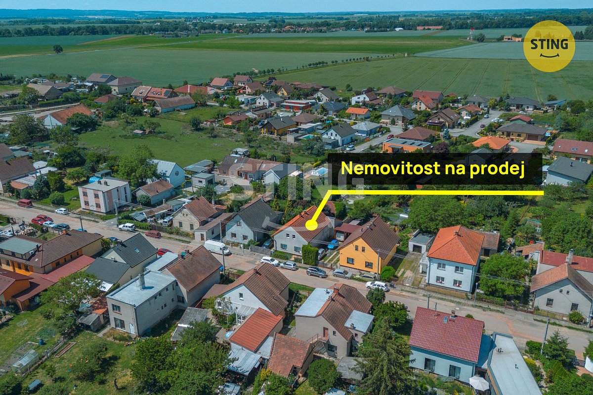 Prodej domu 150 m² s pozemkem 1 189 m² — photo 2