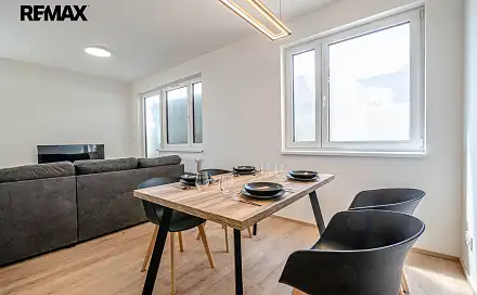 Prodej bytu 2+kk 54 m², Vodárenská, Mělník