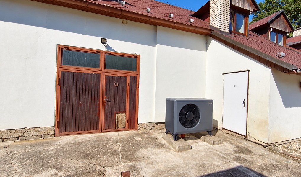 Prodej domu 235 m² s pozemkem 496 m², Toužim – náhled fotky 30