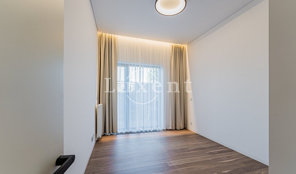 Pronájem bytu 3+kk 145 m², Praha – náhled fotky 10