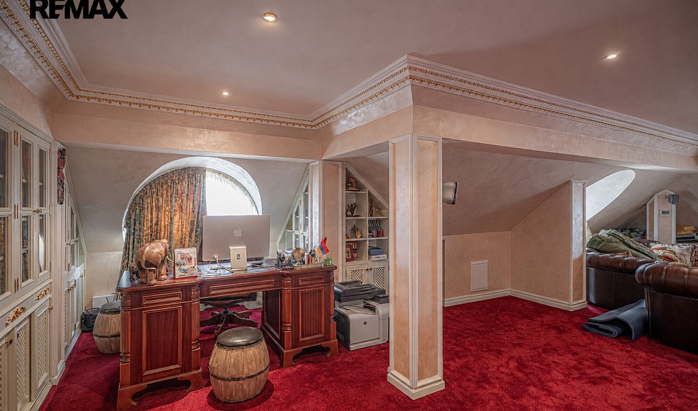 Prodej domu 616 m² s pozemkem 690 m², Praha – náhled fotky 12