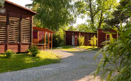 Prodej ubytovacího objektu 2 700 m², Rovinská, Řevnice, okres Praha-západ