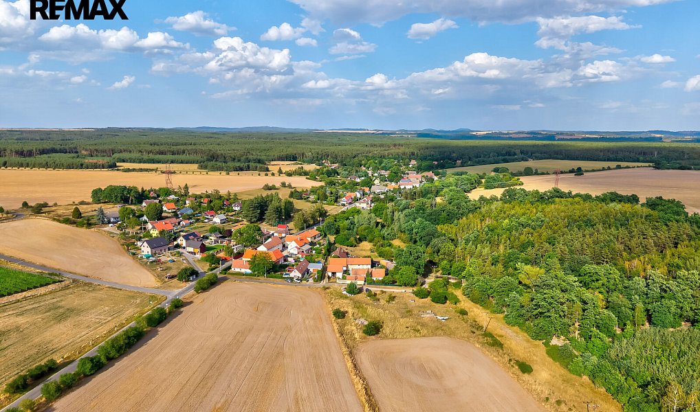 Prodej stavebního pozemku 7 108 m², Liběchov – náhled fotky 17