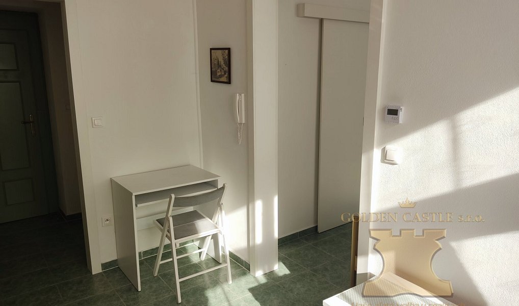 Pronájem bytu 2+kk 36 m², Sedlec-Prčice – náhled fotky 2