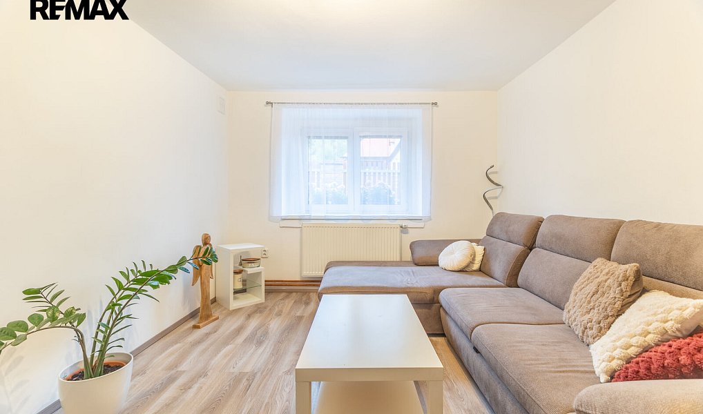 Prodej domu 160 m² s pozemkem 2 647 m², Karlova Ves – náhled fotky 12