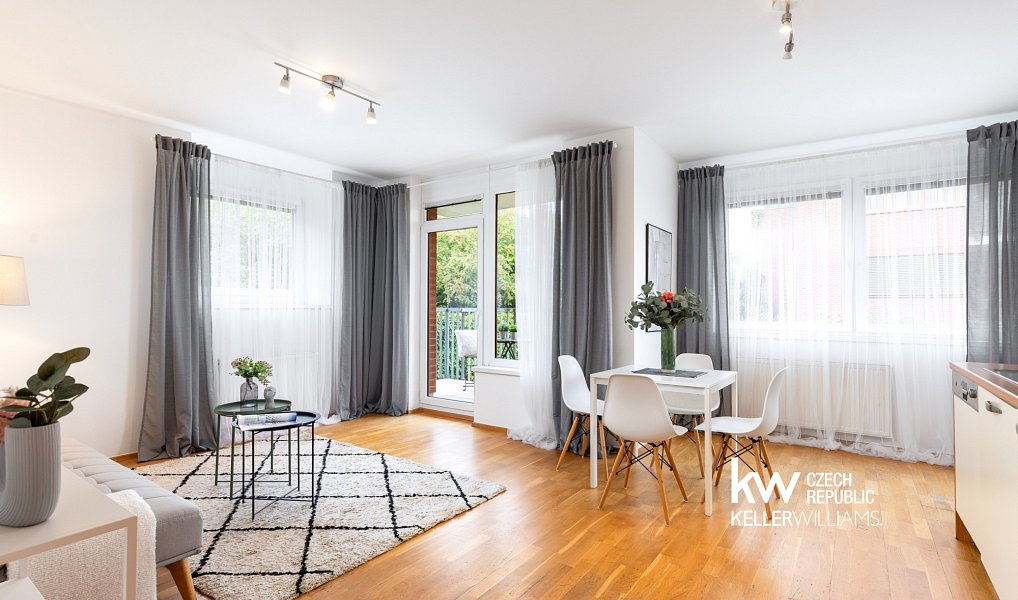 Prodej bytu 2+kk 59 m², Praha – náhled fotky 2