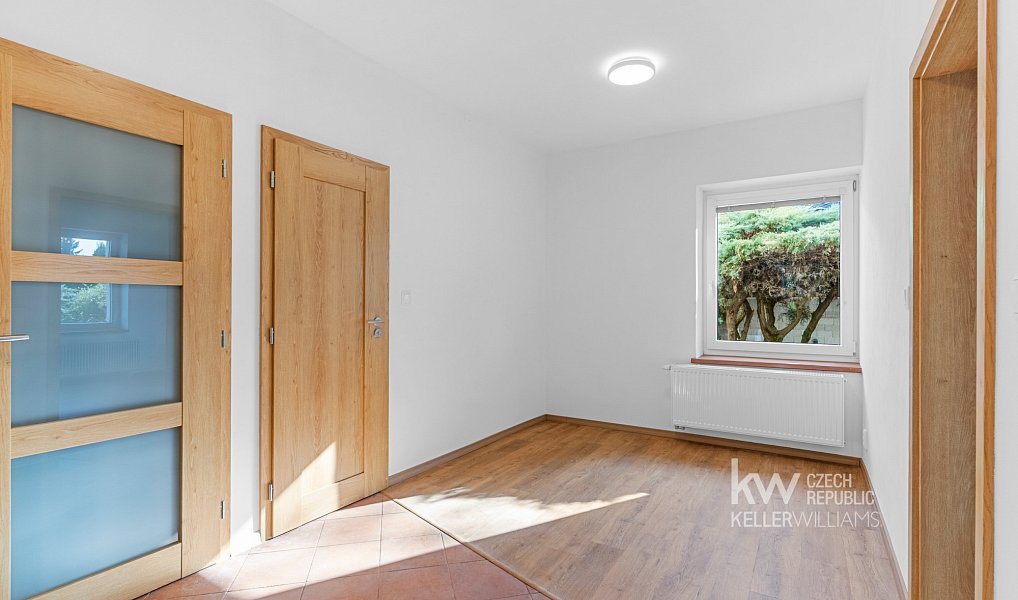 Pronájem bytu 3+1 72 m², Liberec – náhled fotky 4
