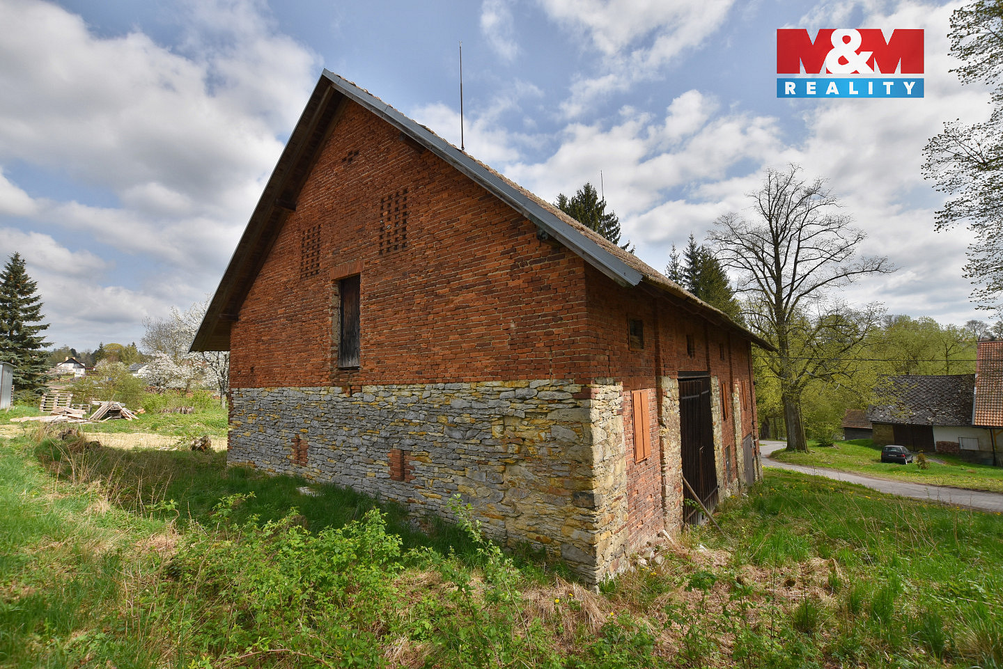 Prodej stavebního pozemku 1 008 m² — photo 4