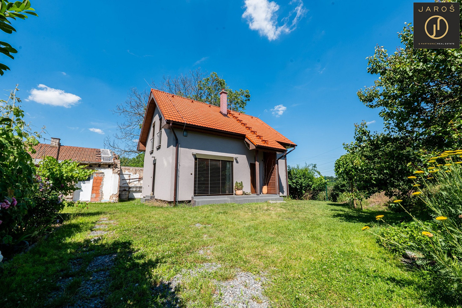 Prodej domu 102 m² s pozemkem 988 m²