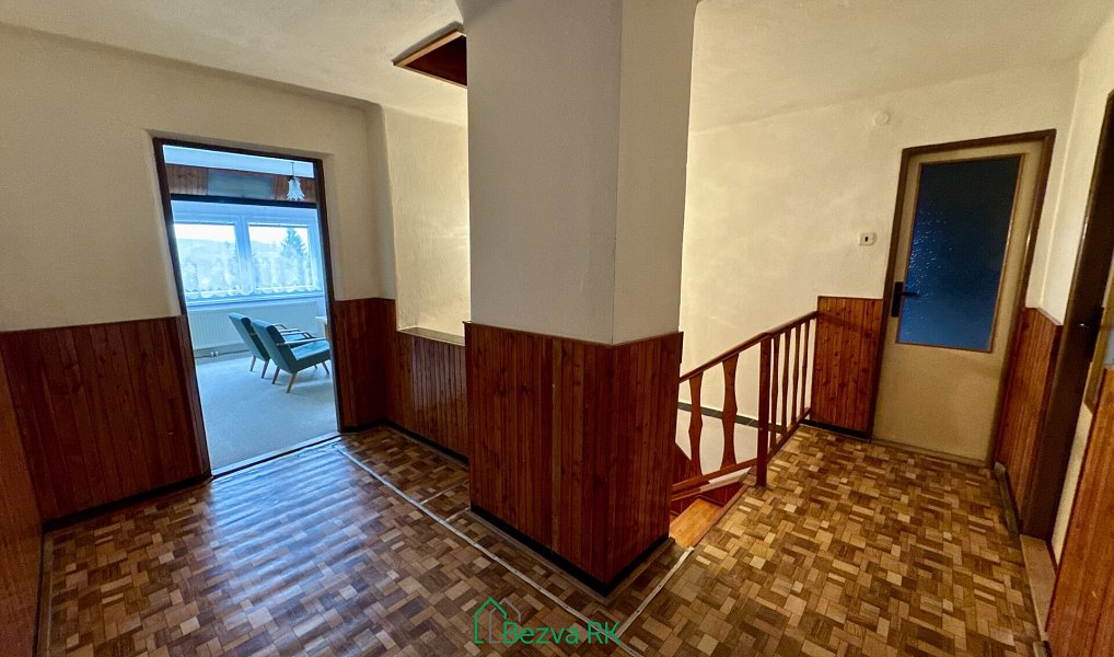 Prodej domu 275 m² s pozemkem 789 m², Zbiroh – náhled fotky 18