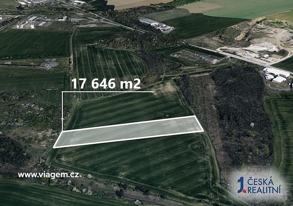 Prodej pole 17 646 m² – fotografie 2