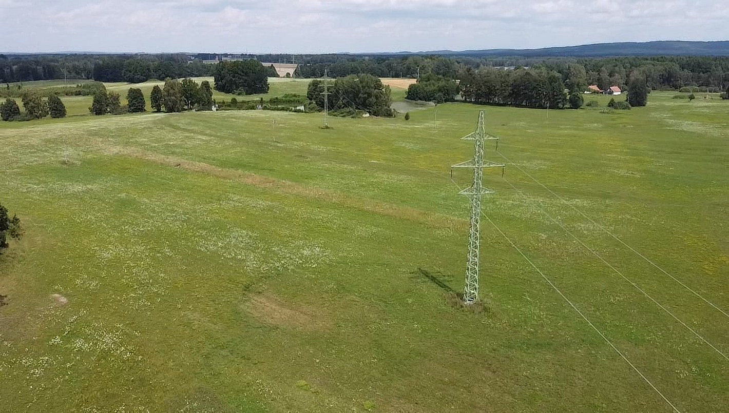 Prodej pole 130 000 m² – fotografie 3