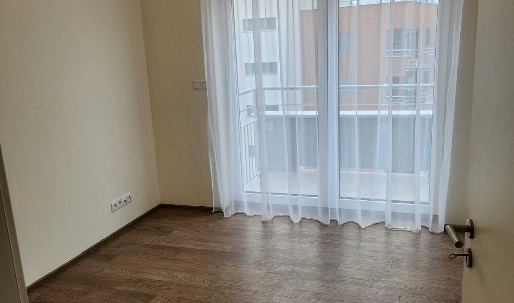 Pronájem bytu 3+kk 80 m², Praha – náhled fotky 32