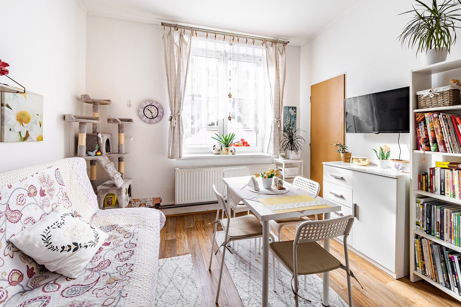 Prodej domu 492 m² s pozemkem 277 m² – další