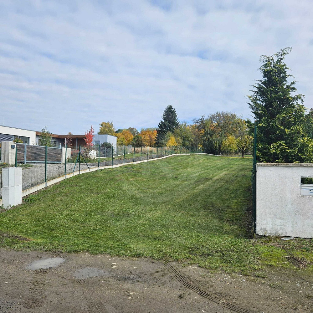 Prodej stavebního pozemku 814 m²