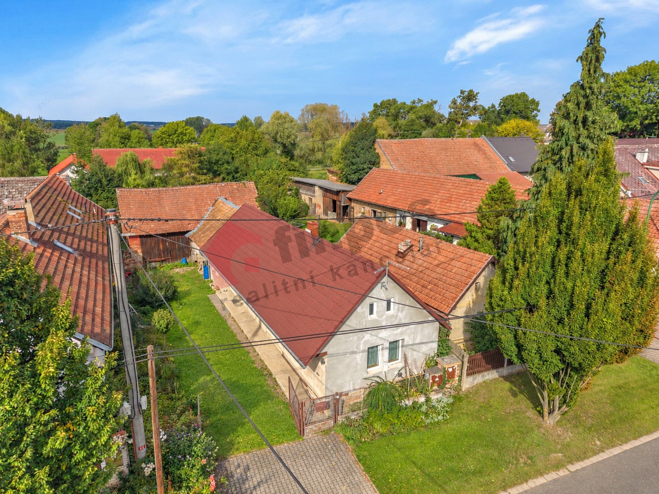 Prodej domu 68 m² s pozemkem 592 m² – fotografie 2