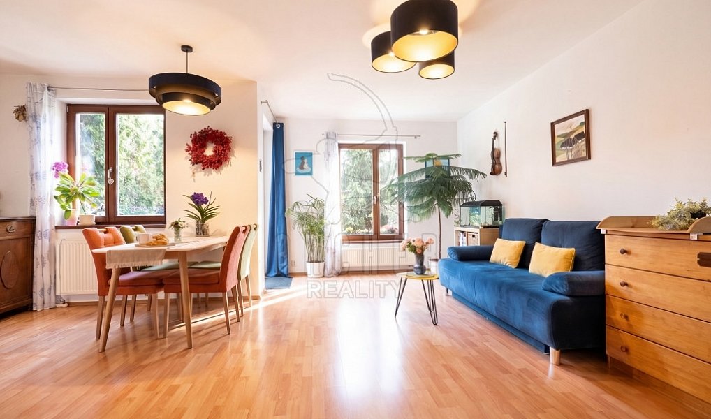 Prodej domu 130 m² s pozemkem 261 m², Jesenice – náhled fotky 10