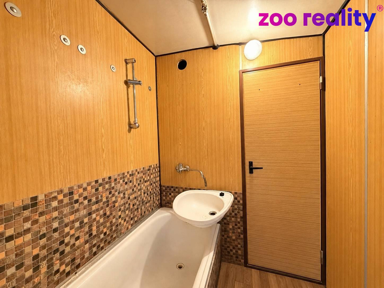 Prodej bytu 2+1 58 m² — photo 4