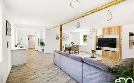 Prodej domu 213 m² s pozemkem 366 m², Husova ulice, Dobrovice, okres Mladá Boleslav