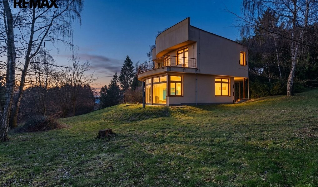 Prodej domu 311 m² s pozemkem 4 029 m², Velké Popovice – náhled fotky 44