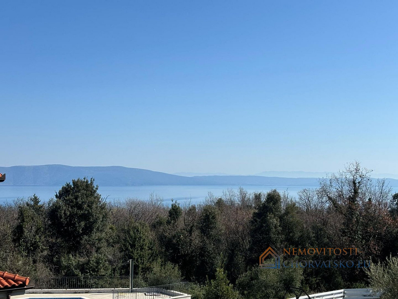 Prodej domu 182 m² s pozemkem 620 m² - Vista 2