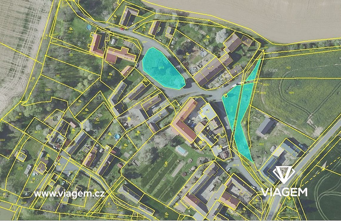 Prodej pole 325 m²