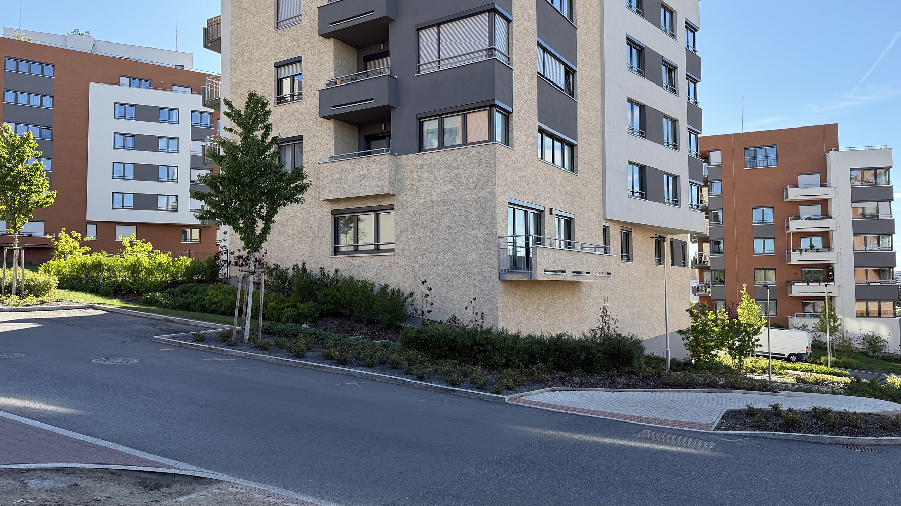 Prodej bytu 3+kk 82 m² — photo 2