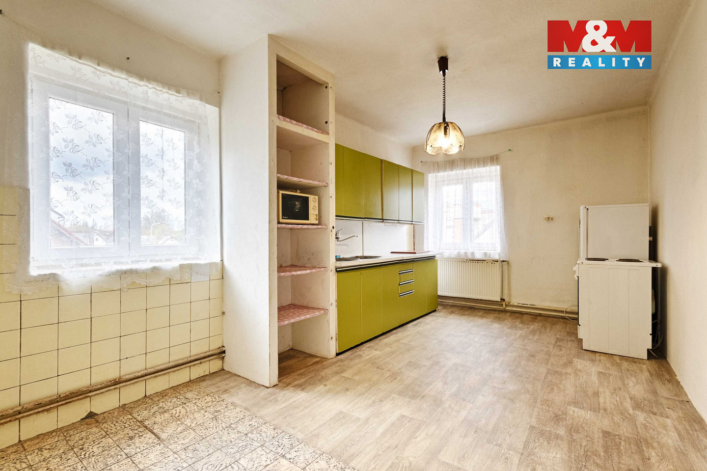 Prodej domu 240 m² s pozemkem 386 m² – fotografie 4