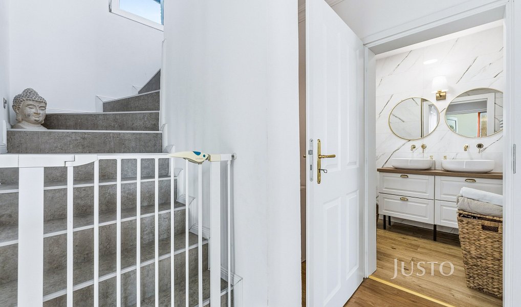 Prodej domu 110 m² s pozemkem 664 m², Jaroměř – náhled fotky 9
