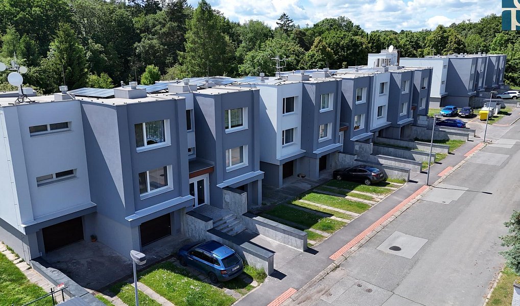 Prodej bytu 3+1 75 m², Praha – náhled fotky 29
