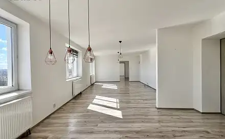 Prodej bytu atypického 200 m², Budovatelů, Jirkov, okres Chomutov