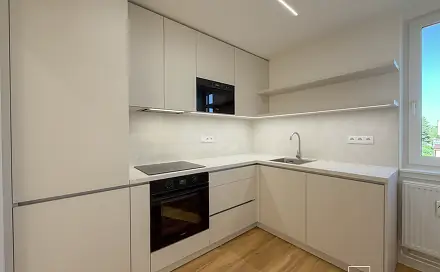 Prodej bytu 3+1 66 m², Jungmannova, Otrokovice, okres Zlín