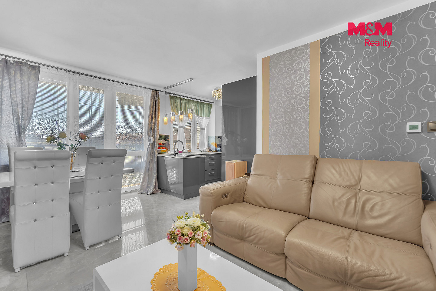 Prodej bytu 3+kk 82 m² - Widok 2