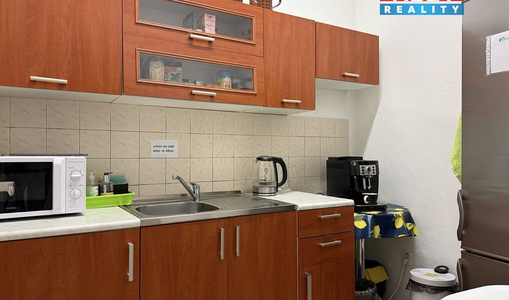 Pronájem kanceláře 35 m², Karviná – náhled fotky 3