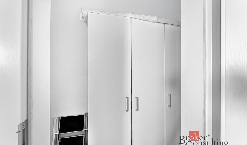 Prodej bytu 1+kk 35 m², Praha – náhled fotky 8