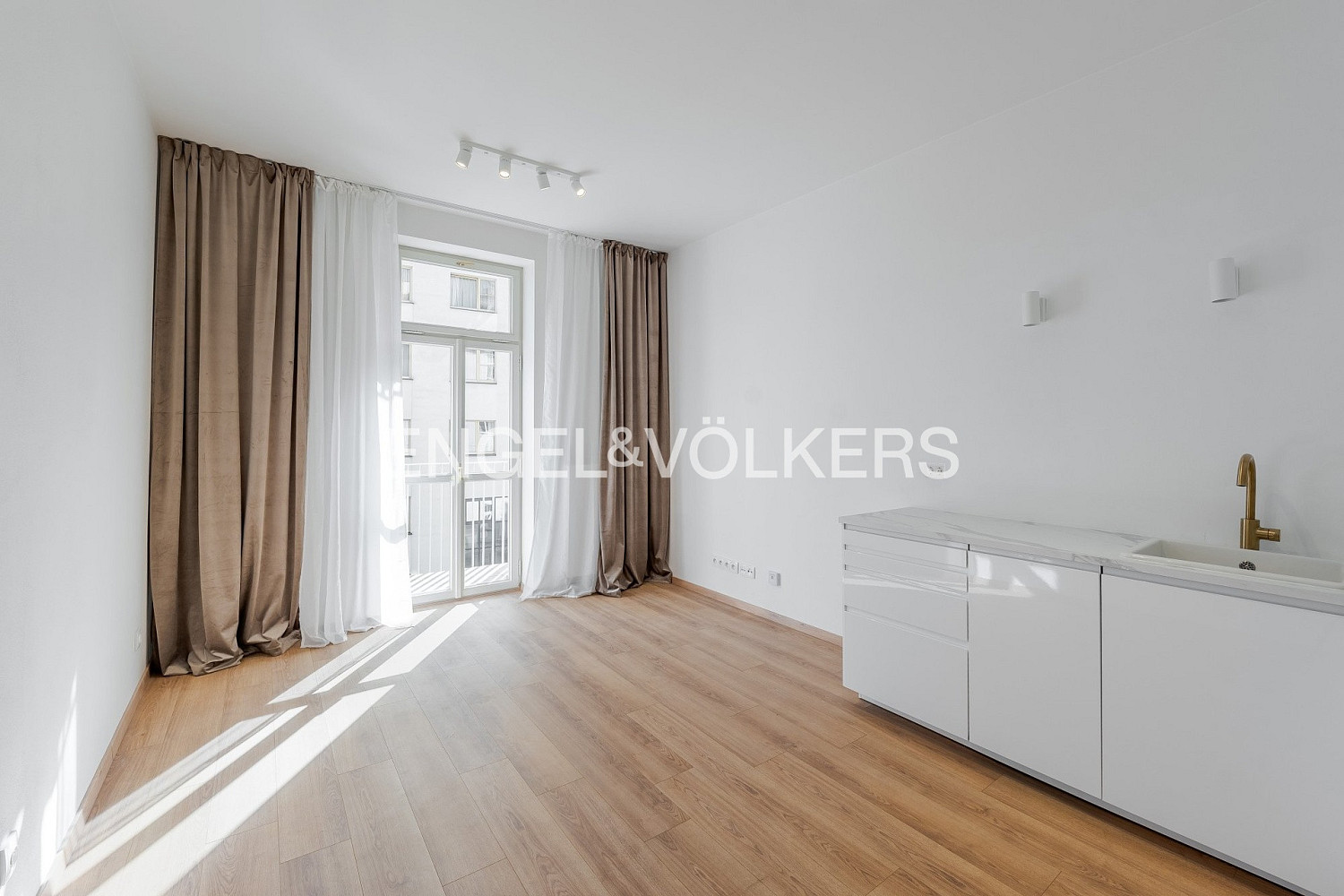 Pronájem bytu 2+kk 45 m²