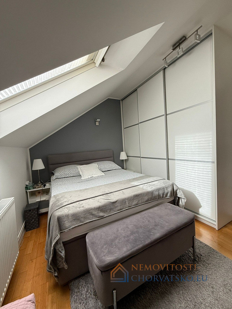 Prodej bytu 2+kk 77 m² - Widok 4