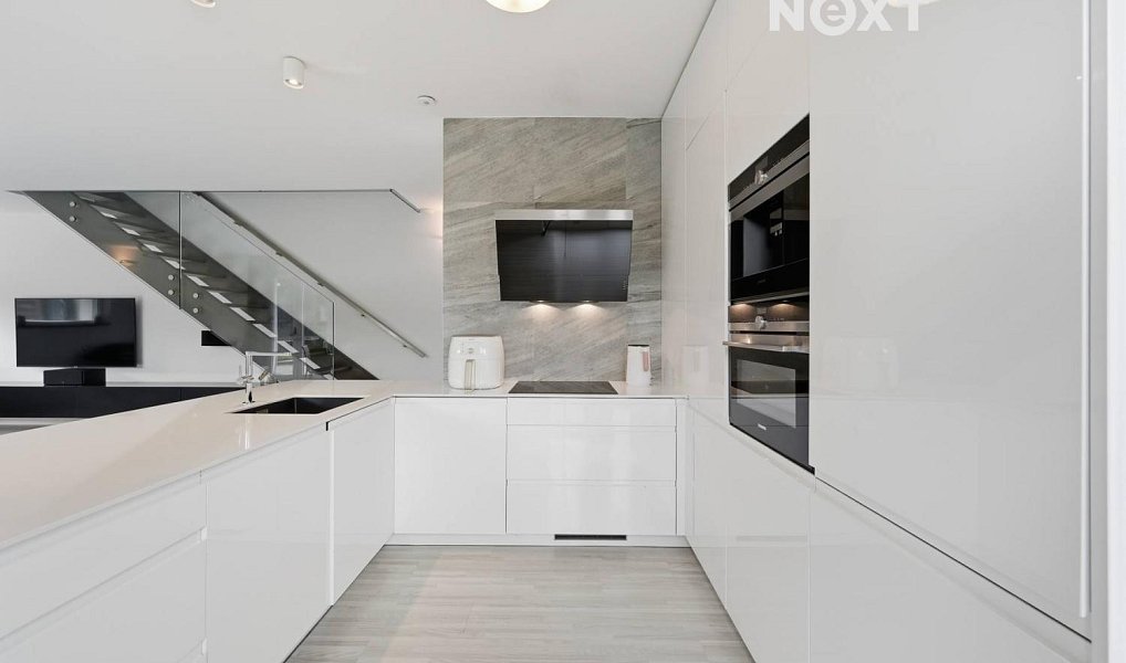 Prodej domu 141 m² s pozemkem 458 m², Jenštejn – náhled fotky 5