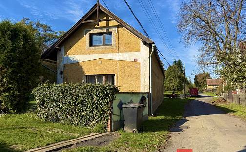 Prodej domu 150 m² s pozemkem 875 m², Chorušice - Velký Újezd, okres Mělník