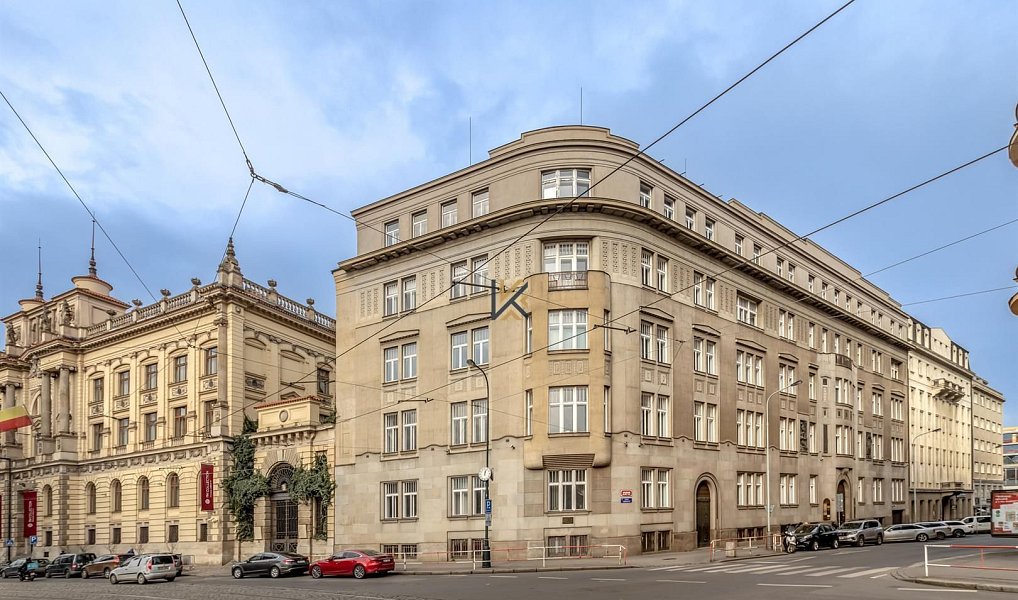 Pronájem kanceláře 160 m², Praha – náhled fotky 2