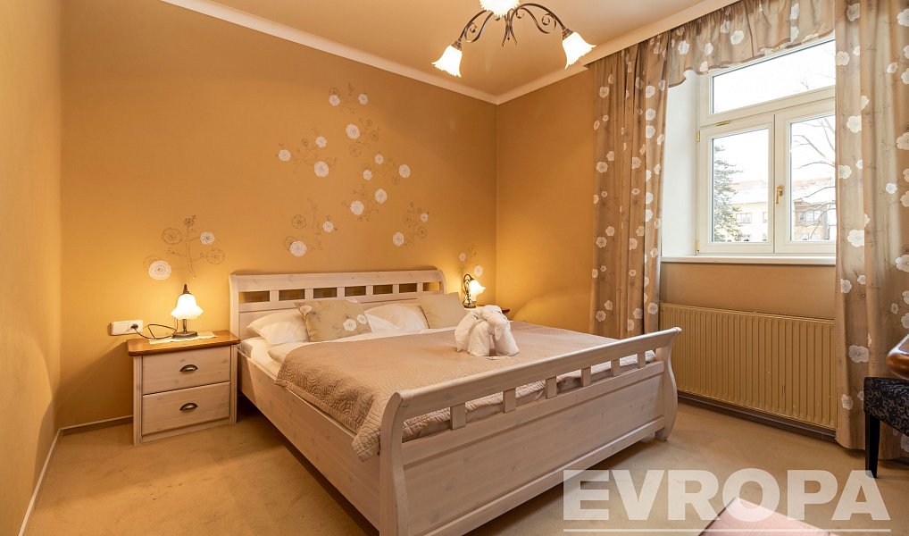 Prodej ubytovacího objektu 1 100 m², Nové Město na Moravě – náhled fotky 23