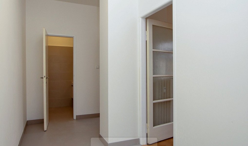 Pronájem bytu 2+1 52 m², Praha – náhled fotky 8