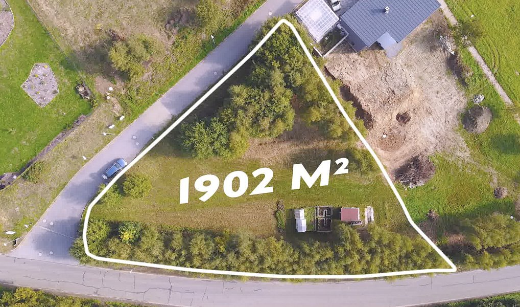 Prodej stavebního pozemku 1 902 m², Jeřmanice – náhled fotky 2