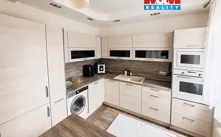 Prodej bytu 4+1 80 m²