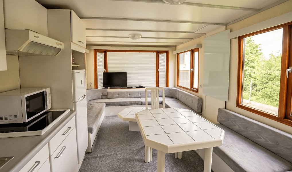 Prodej domu (jiného typu) 200 m², Věžky – náhled fotky 6