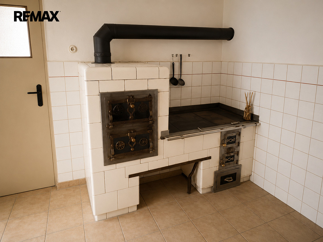 Prodej domu 200 m² s pozemkem 358 m² – fotografie 2