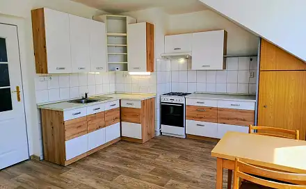Pronájem bytu 3+1 94 m²