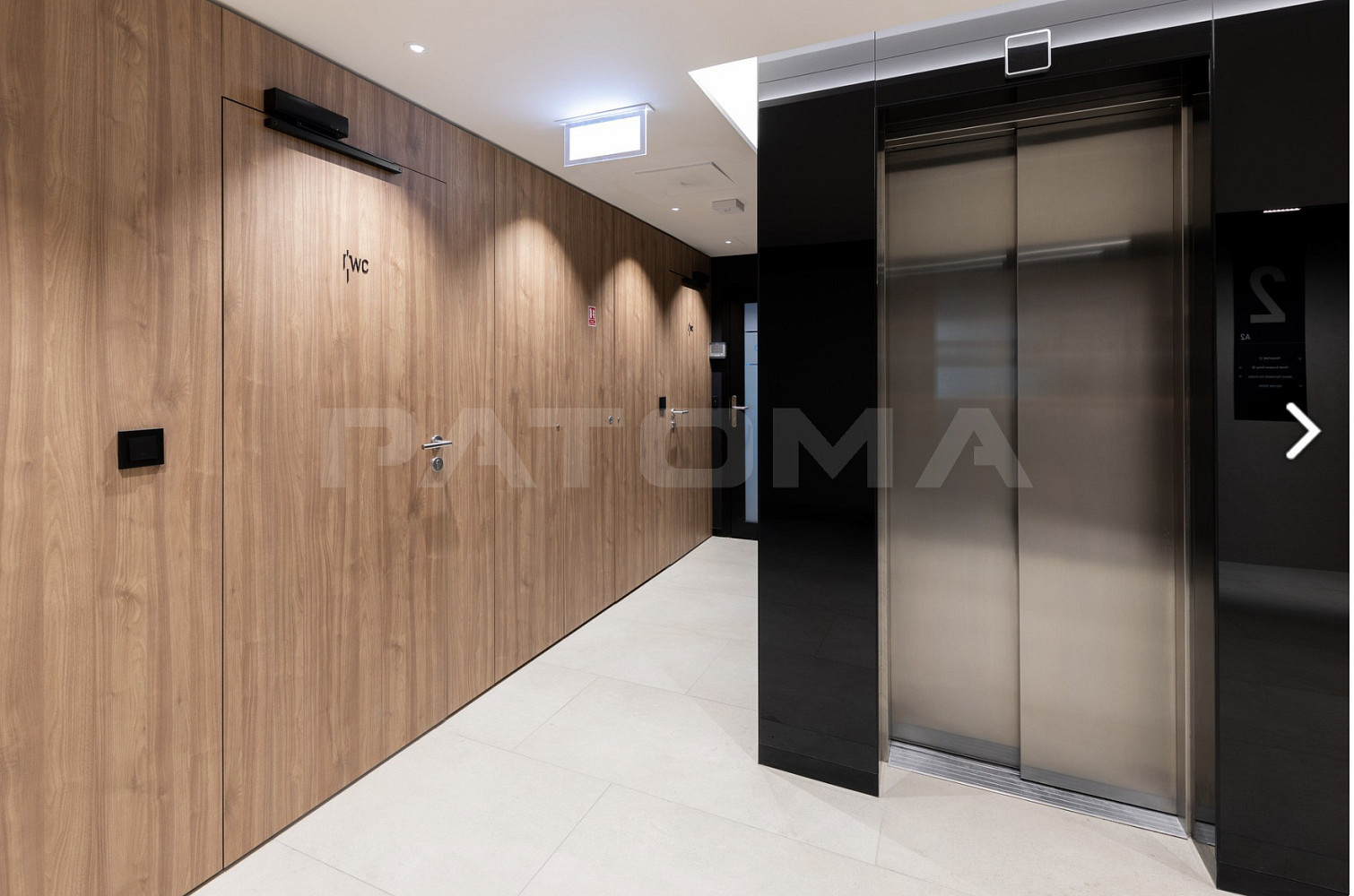 Pronájem kanceláře 160 m² – fotografie 4
