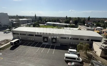 Pronájem výrobních prostor 899 m², Dvory - Veleliby, okres Nymburk